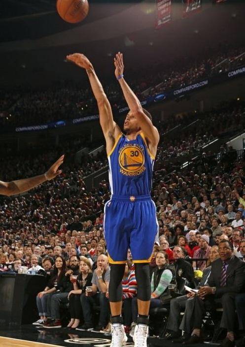 把握住首球 把握住首球