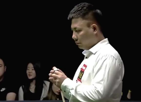 迫使尼克斯 迫使尼克斯